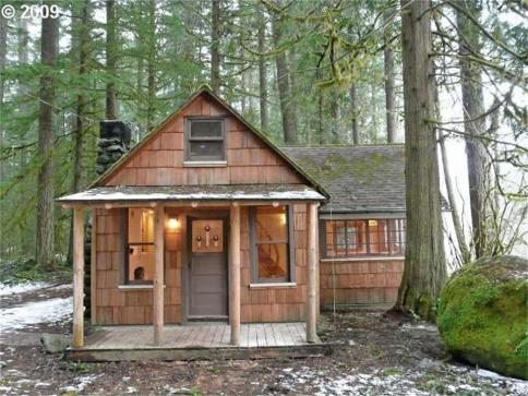 Classic 1925 Rustic Cabin