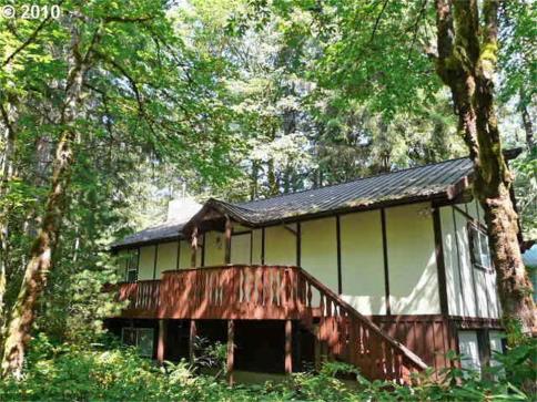 Timberline Rim home near the Sandy River on Mt. Hood completely remodeled in Brightwood
