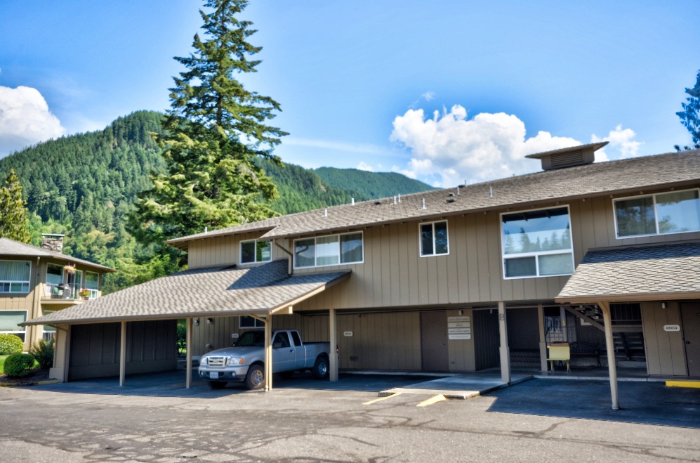 Mt. Hood Fairway Estates One Bedroom Condo in Welches Oregon