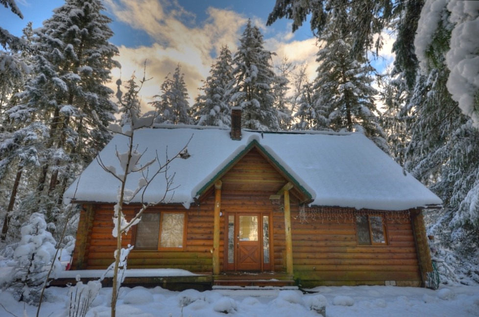 Mt. Hood Log Home on 10 Acres in Rhododendron Oregon 97049