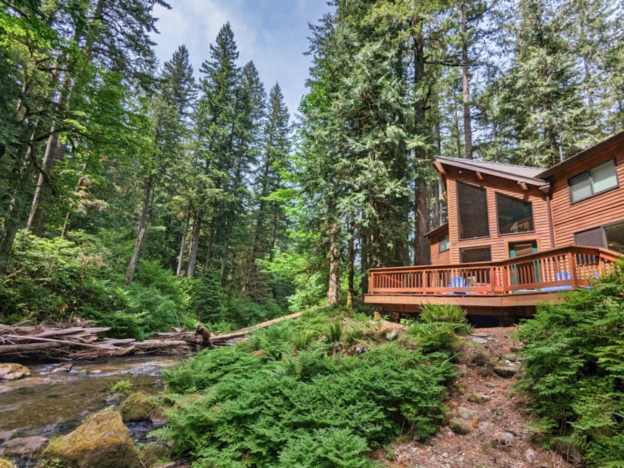 still Creek Cabin in the Mt. Hood National Forest