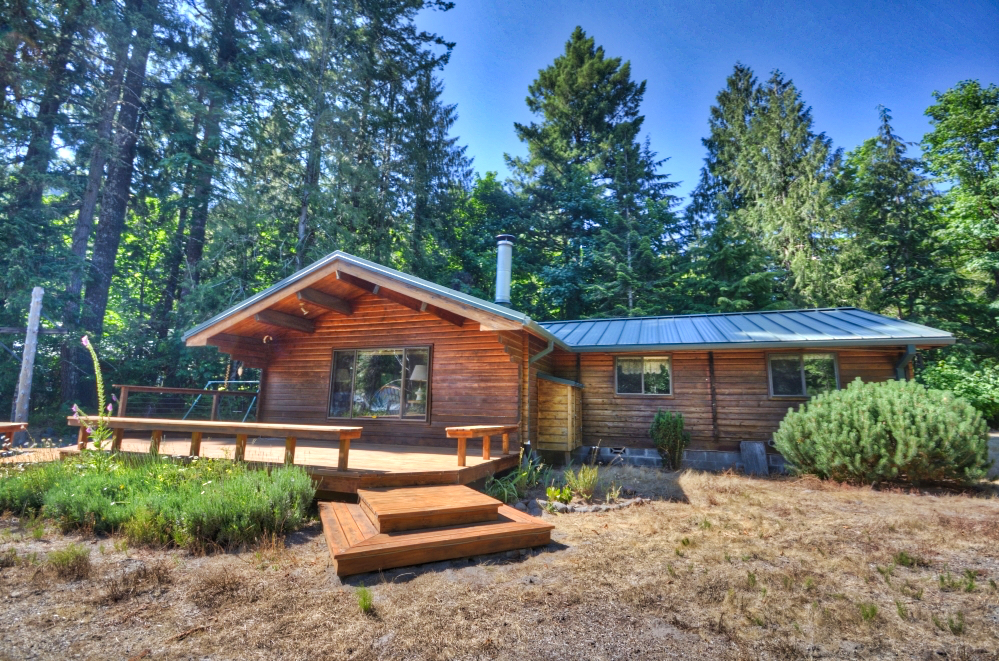 Sandy Riverfront Acreage with Log Cabin on Mt. Hood near Rhododendron 97049