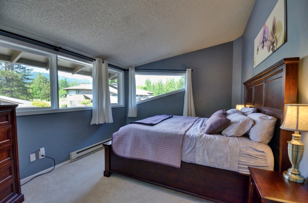 Fairway Estates Condo Unit in Welches Oregon