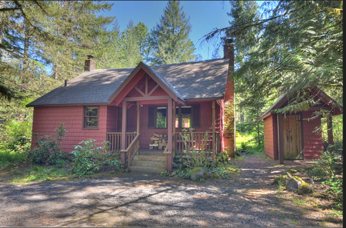 1935 classic cabin along the Sandy River in Welches Oregon 97067