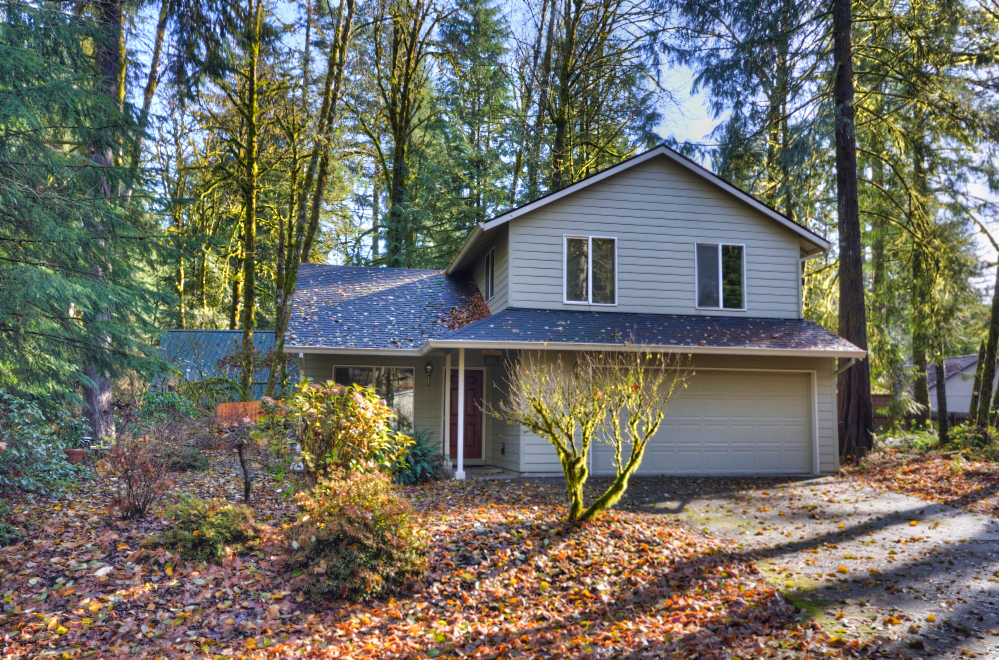 Four Bedroom home in Rhododendron Oregon  near Hackett Creek