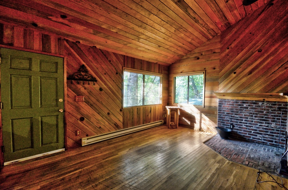 Timberline Rim home on Alpine Way in Rhododendron Oregon