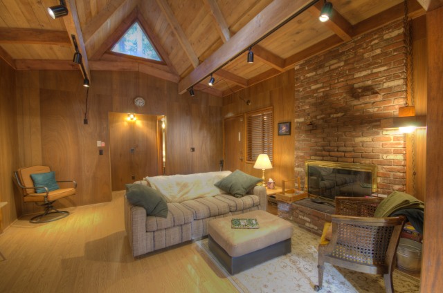 Mt. Hood cabin in Rhododendron Oregon with wood walls, fireplace and laminate floors near the Zig  Zag River