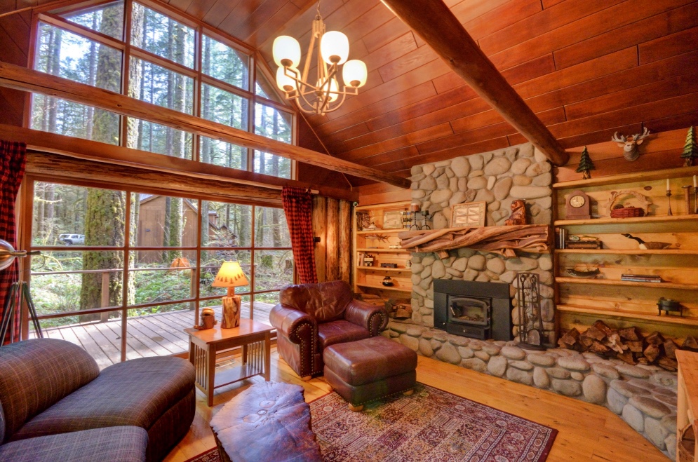 Mt. Hood Cabin in the forest