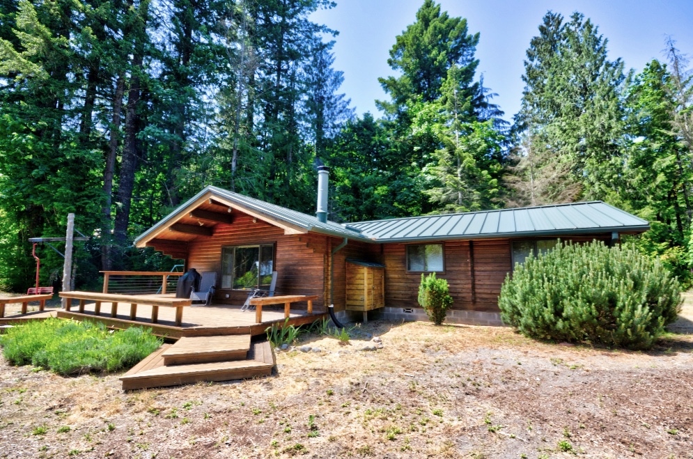 Log Cabin on the Sandy River