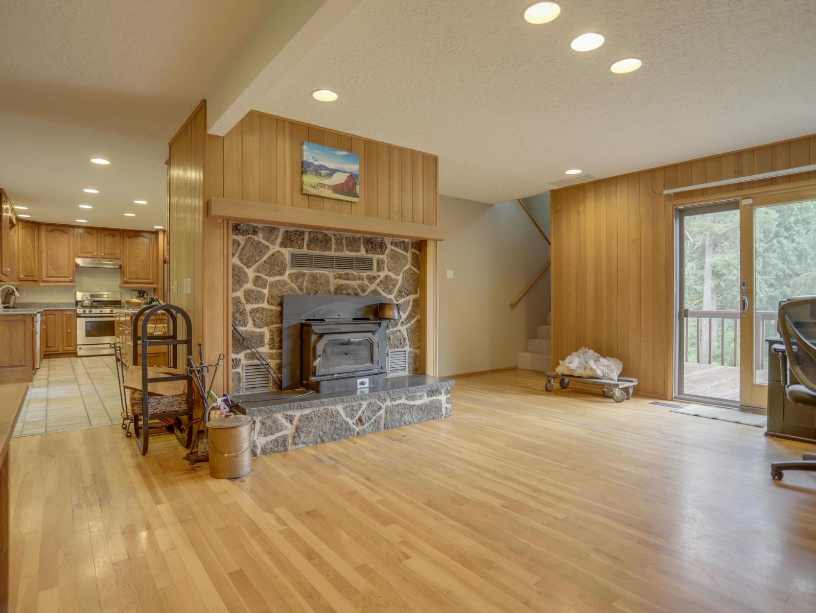 Dining Room Fireplace in Brightwood Oregon